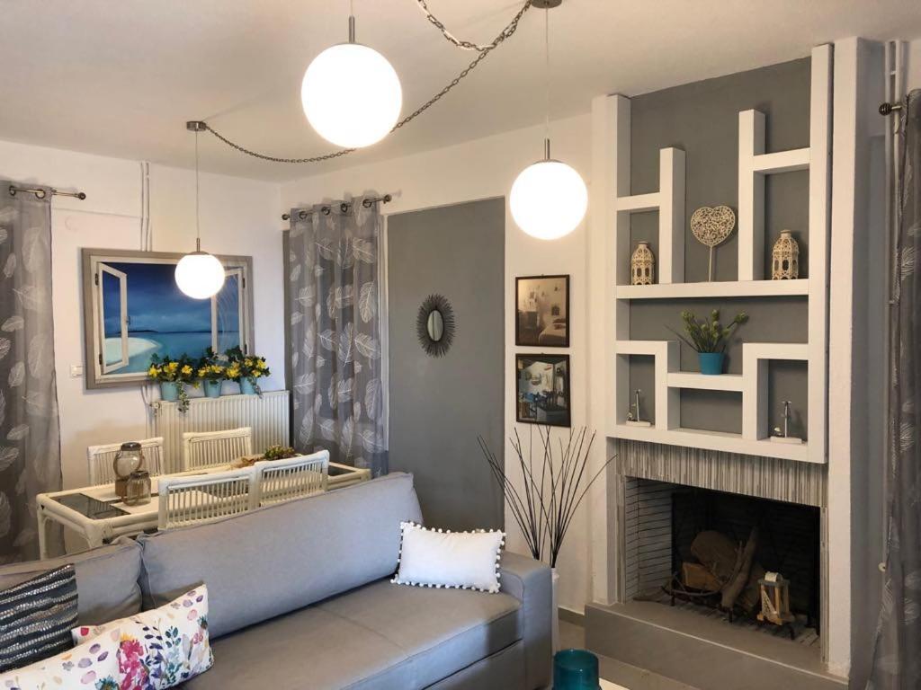 Sofia'S Pearl Beachfront Maisonette Nea Kallikrateia Екстериор снимка
