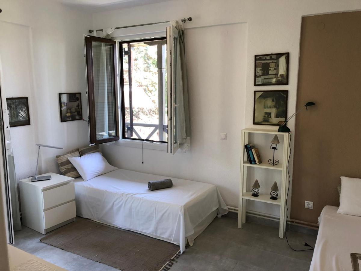 Sofia'S Pearl Beachfront Maisonette Nea Kallikrateia Екстериор снимка